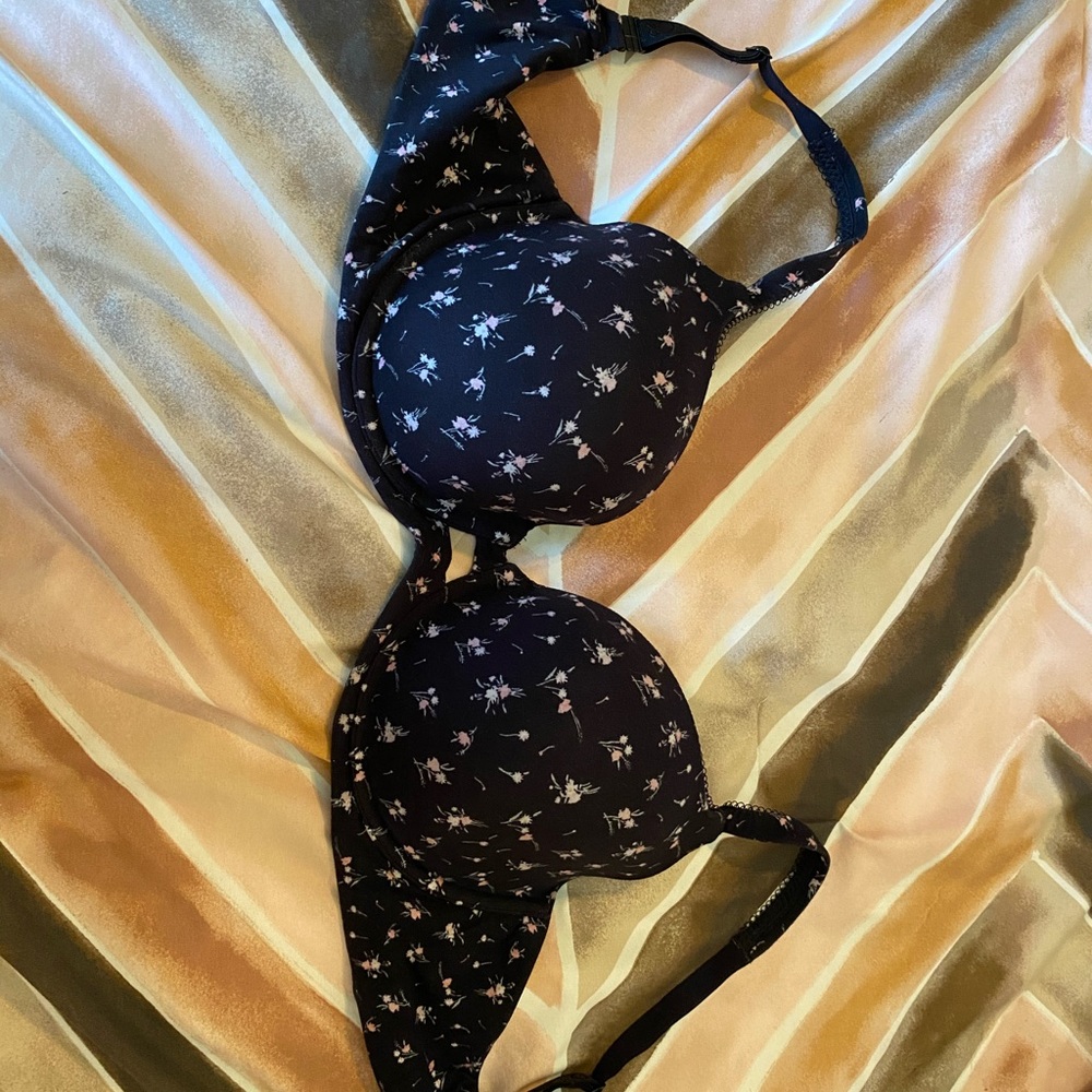 Victoria Secret Bra